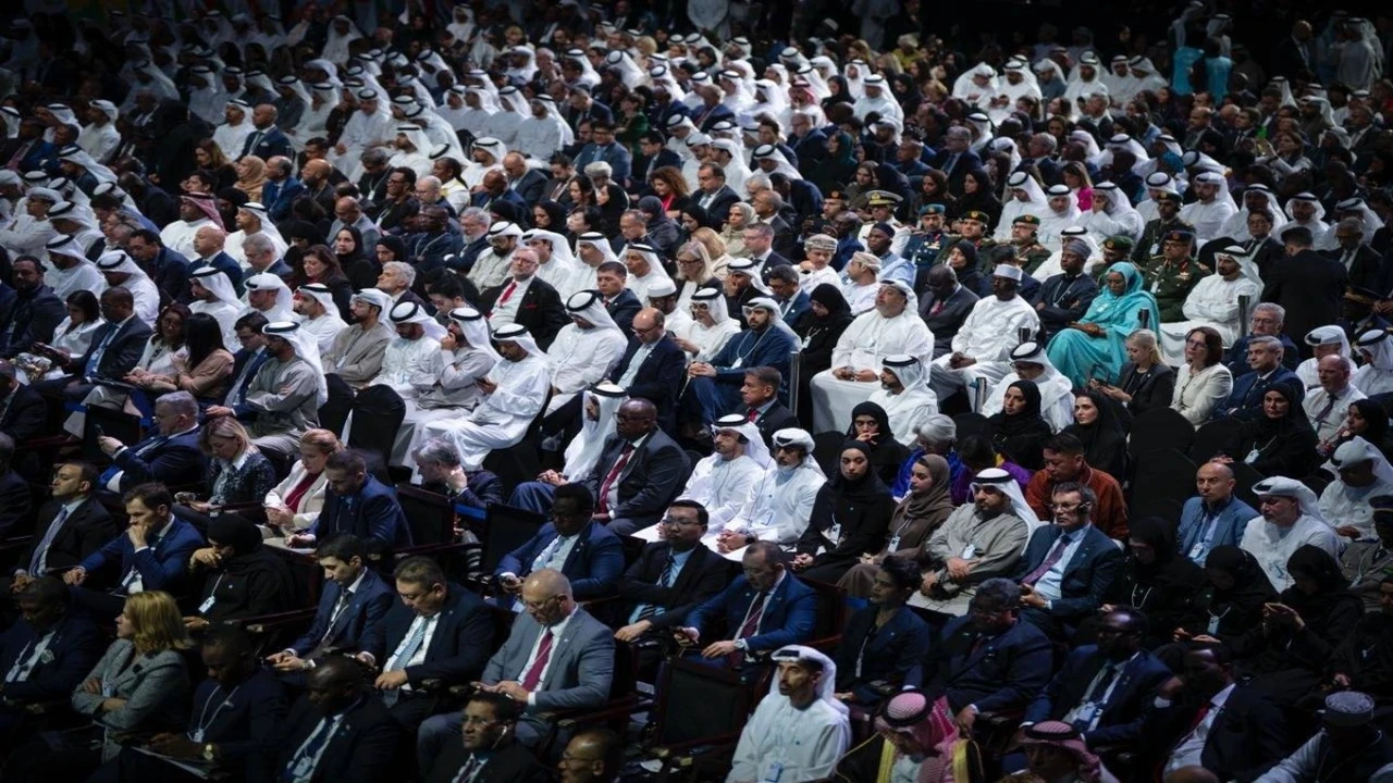 بشهادة دول العالم.. القمة العالمية للحكومات تحقق نجاحاً استثنائياً لفريق الوطن